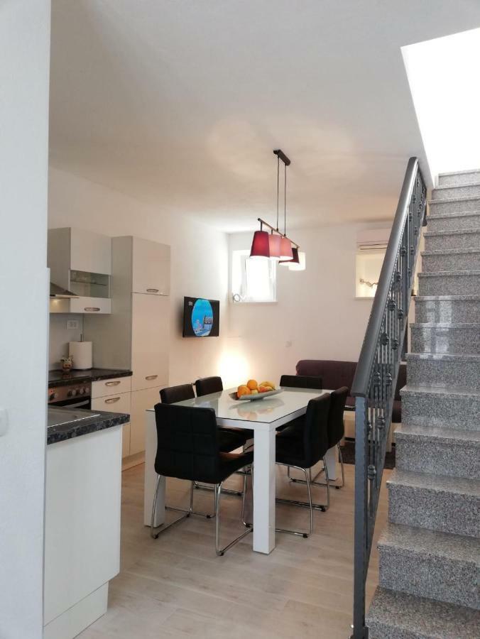 Apartment Porat Trogir Exteriér fotografie